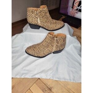 Arizona Booties Boots Animal Print Cheetah Size 9 Block Heel Canyon Memory Foam